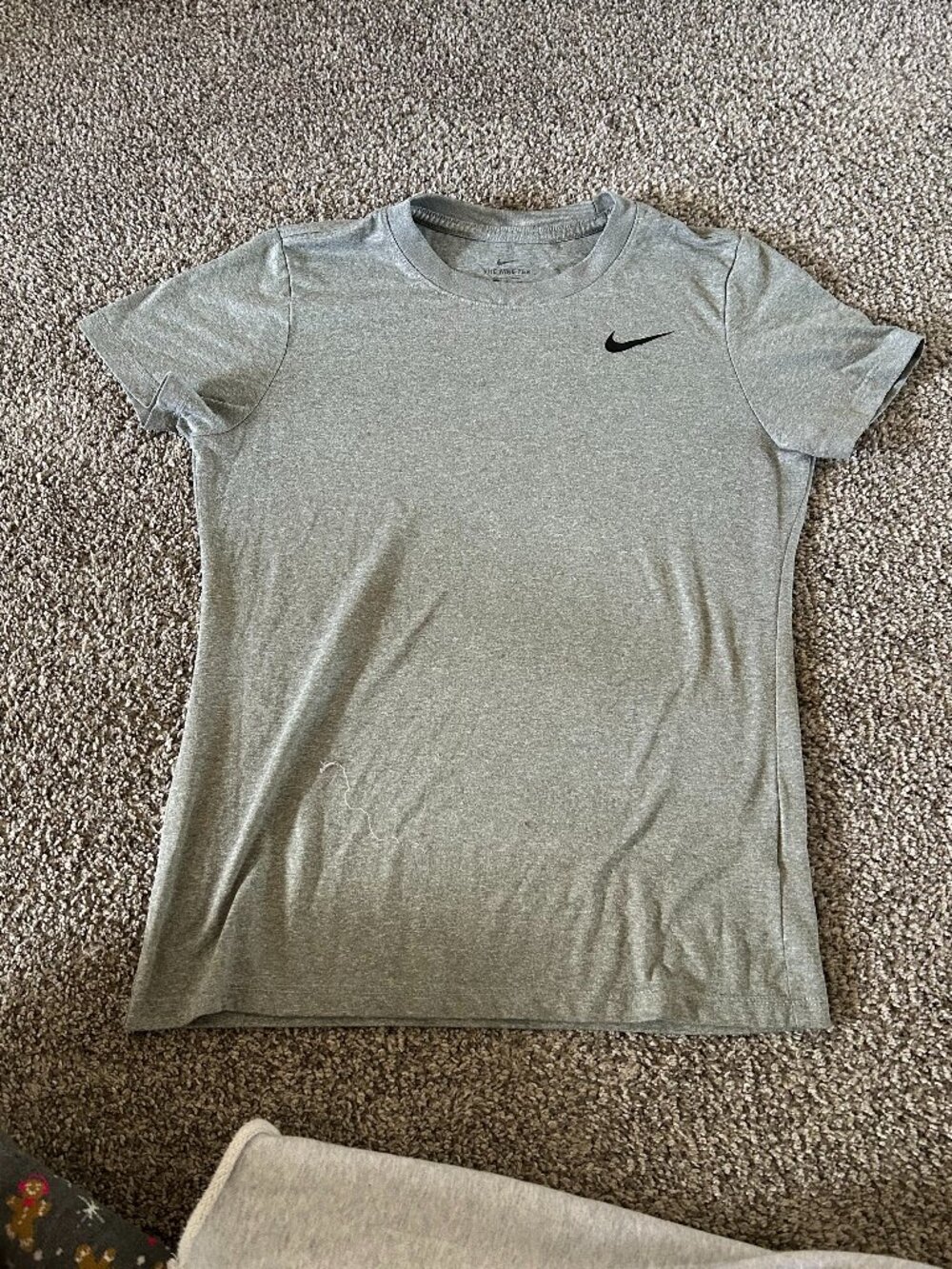 Nike - Grey T-Shirt